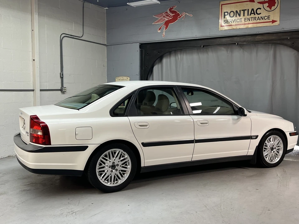 2001 Volvo S80 1st Gen - Image 13 of 31