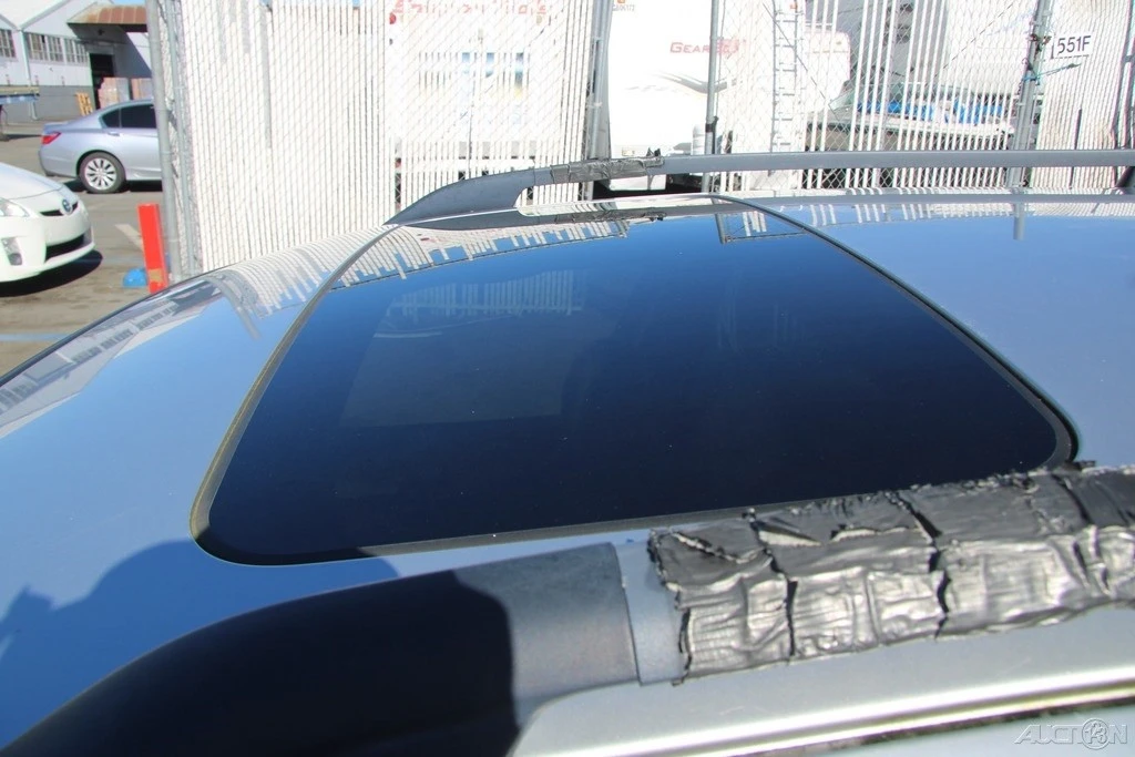 2001 Volvo V70 2nd Gen - Image 10 of 21
