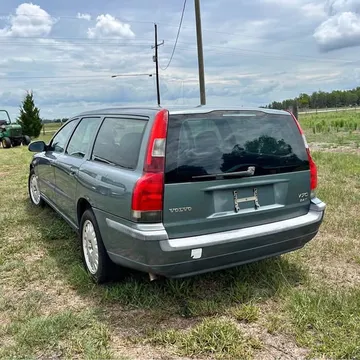 2001 Volvo V70 2.4T Wagon