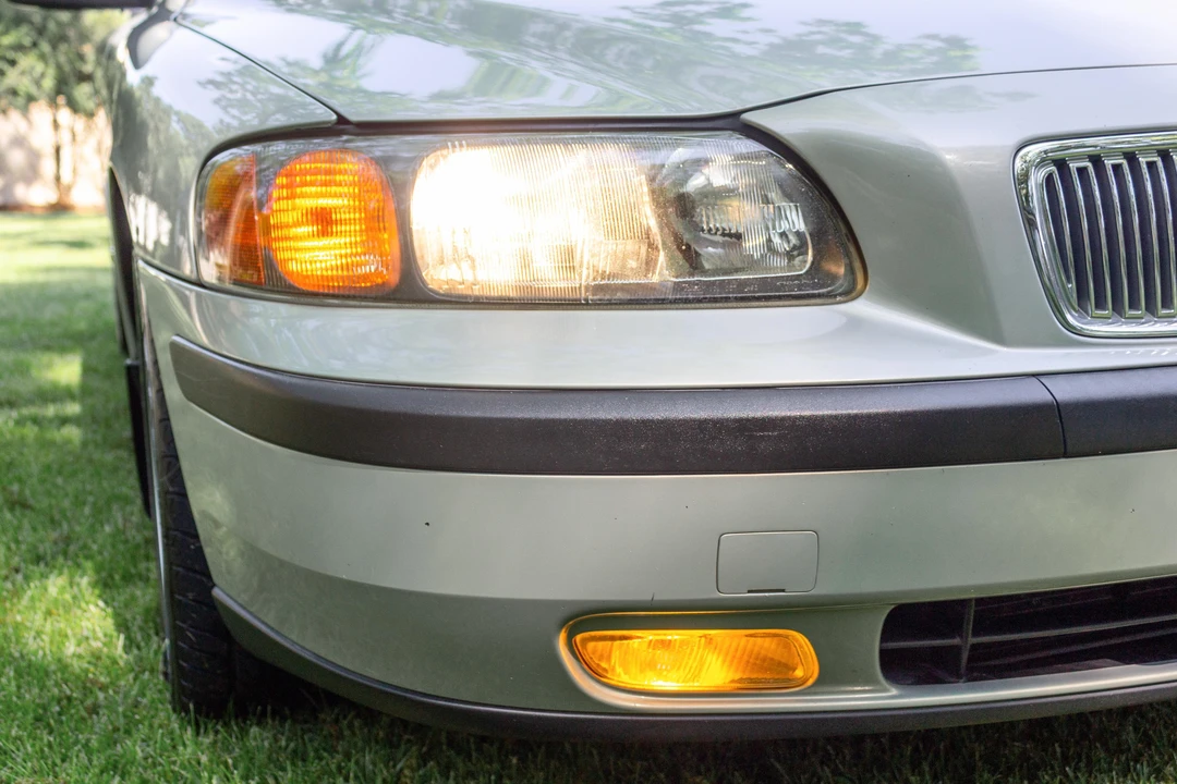 2001 Volvo V70 2nd Gen - Image 10 of 31