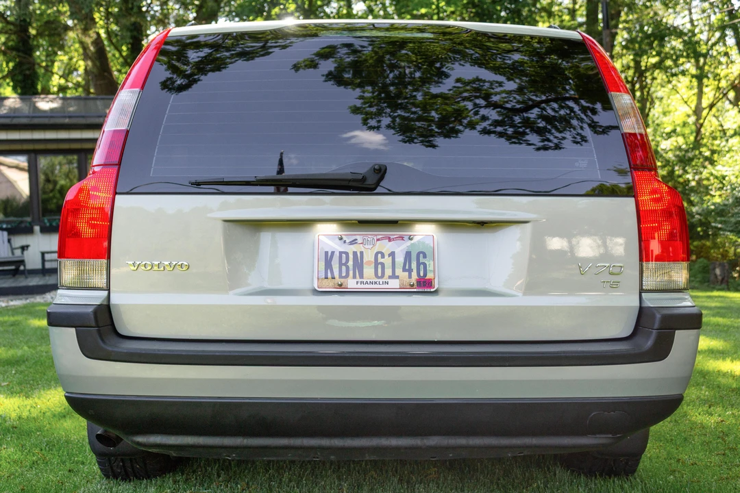 2001 Volvo V70 2nd Gen - Image 12 of 31