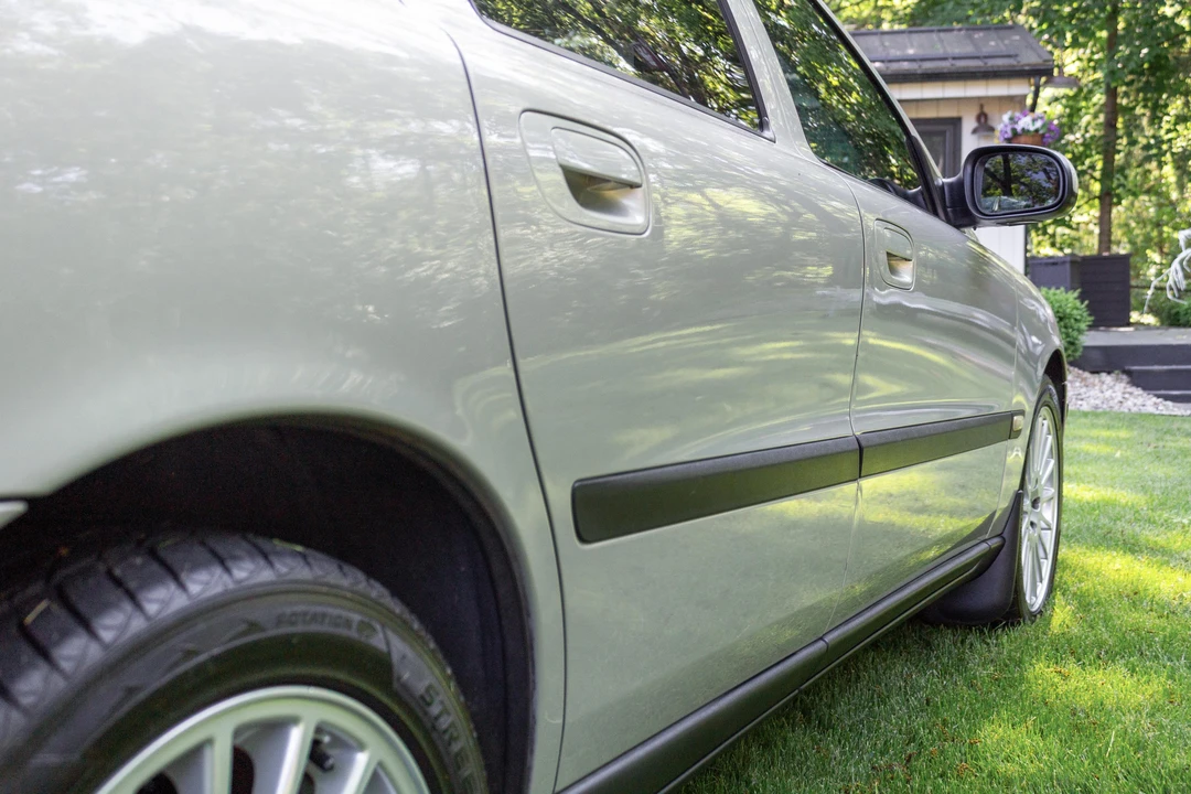 2001 Volvo V70 2nd Gen - Image 18 of 31