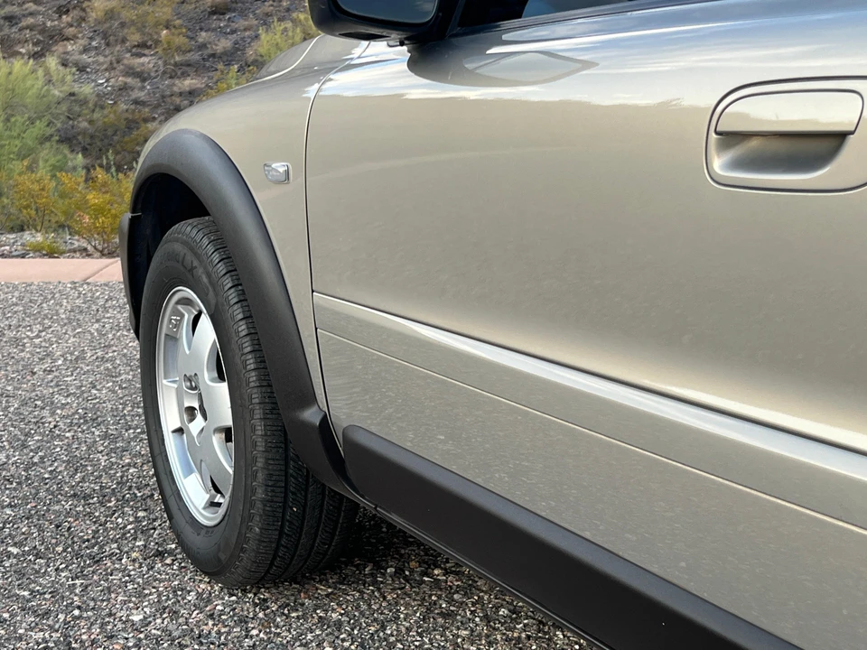 2001 Volvo V70 XC/XC70 2nd Gen - Image 22 of 31