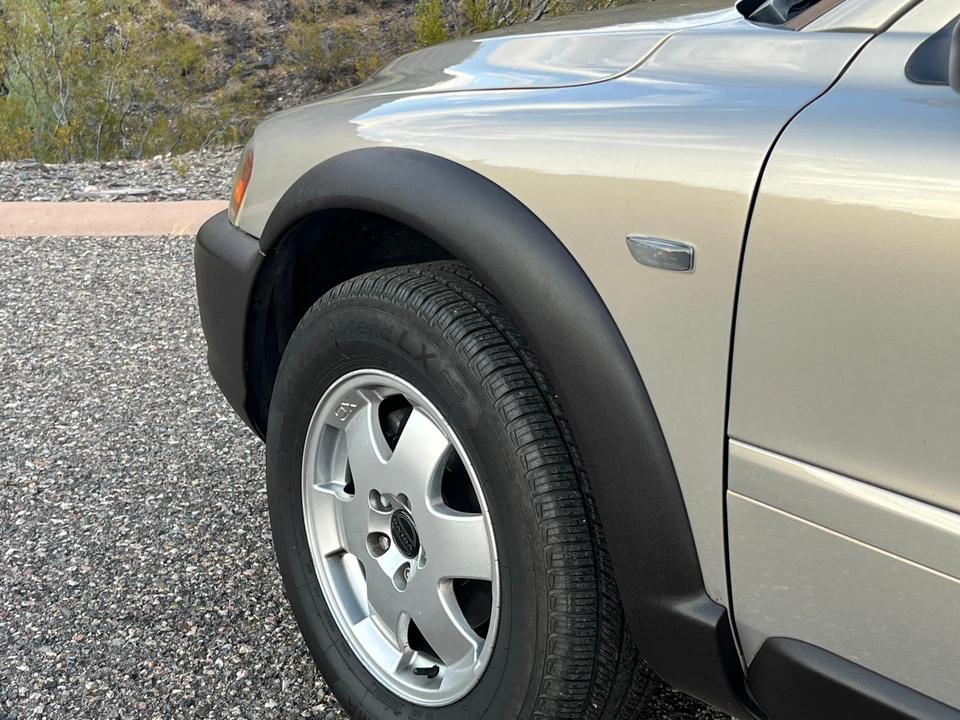 2001 Volvo V70 XC/XC70 2nd Gen - Image 20 of 31