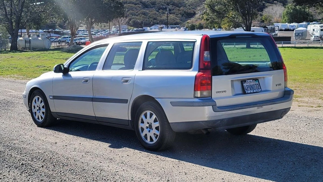 2001 Volvo V70 2nd Gen - Image 6 of 28