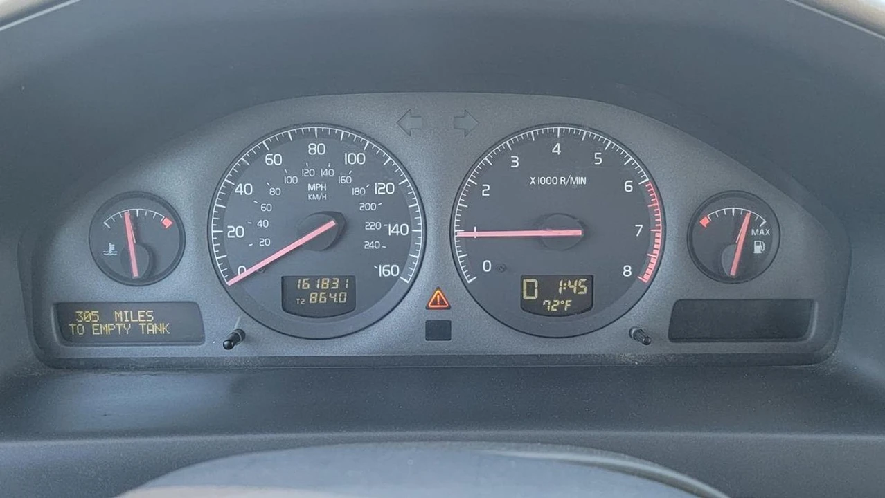2001 Volvo V70 2nd Gen - Image 18 of 28