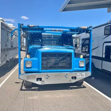 2001 Volvo Cummins Car Carrier