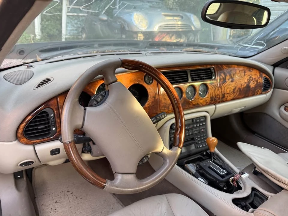2001 Jaguar X100 XK8 - Image 3 of 7