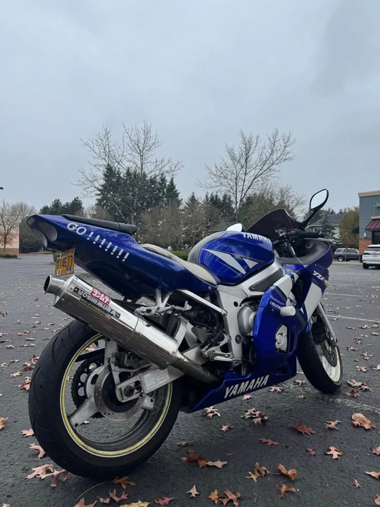 2001 Yamaha YZF - Image 2 of 9