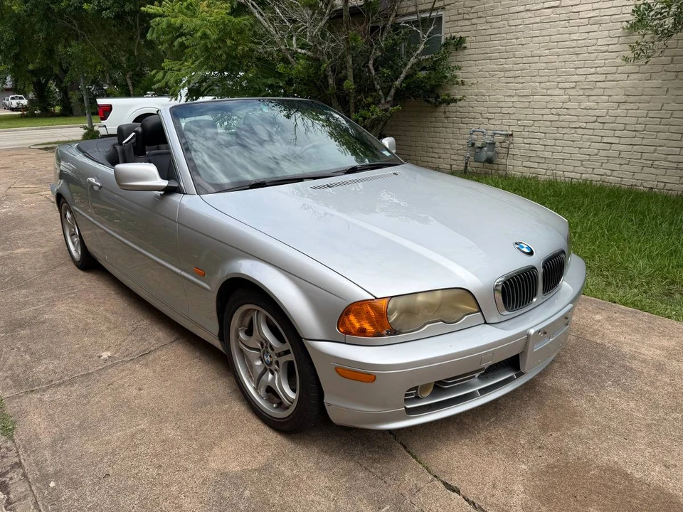2001 BMW E46 330i & 330Ci - Image 2 of 12