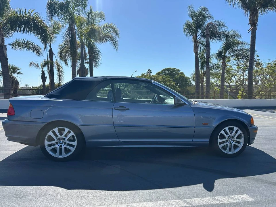2001 BMW E46 330i & 330Ci - Image 3 of 18