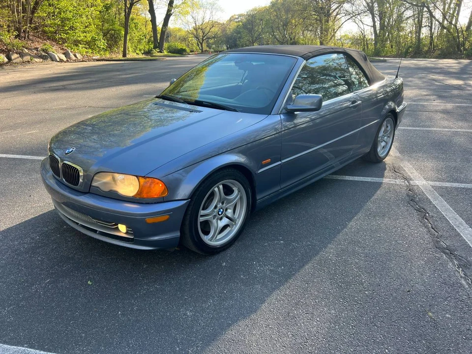 2001 BMW E46 330i & 330Ci - Image 3 of 10
