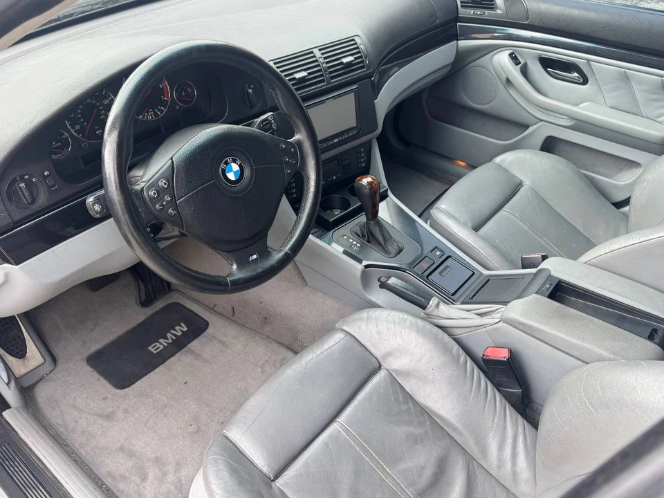 2001 BMW E39 540i - Image 6 of 10