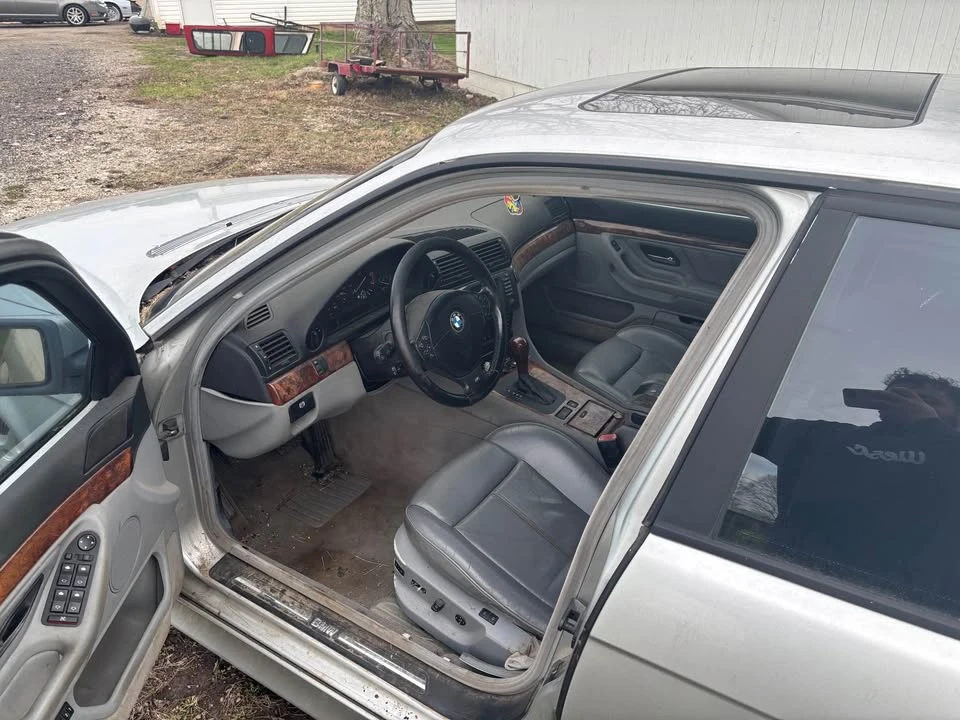 2001 BMW E38 7 Series - Image 3 of 3