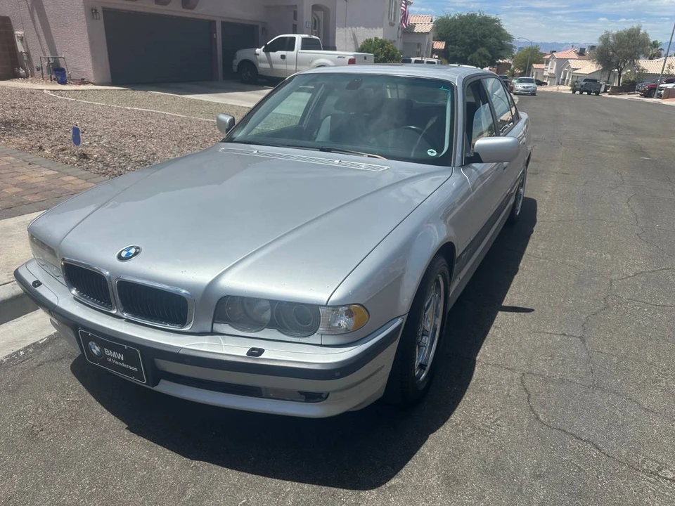 2001 BMW E38 7 Series - Image 2 of 11