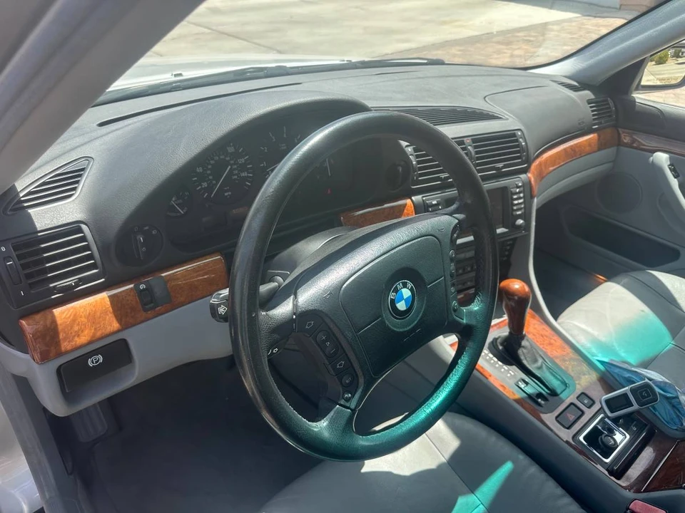 2001 BMW E38 7 Series - Image 9 of 11