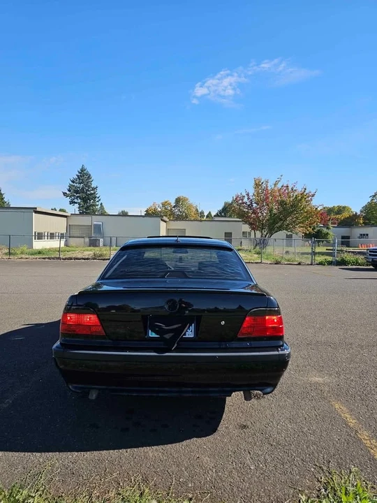 2001 BMW E38 7 Series - Image 3 of 10