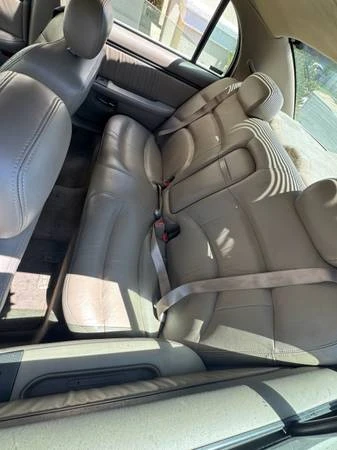 2001 Buick Park Avenue - Image 10 of 31