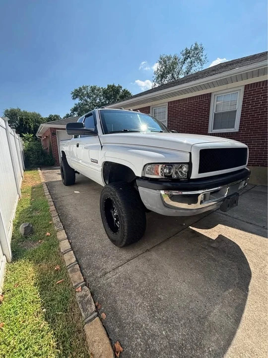 2001 Dodge Ram 2nd Gen - Image 9 of 9