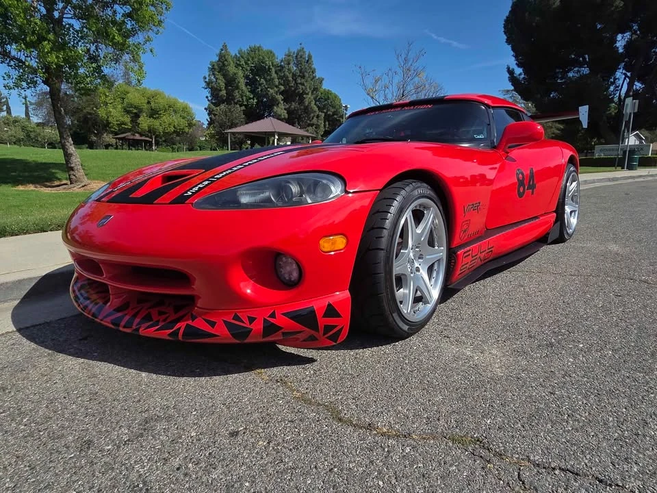 2001 Dodge Viper 2nd Gen - Image 9 of 10