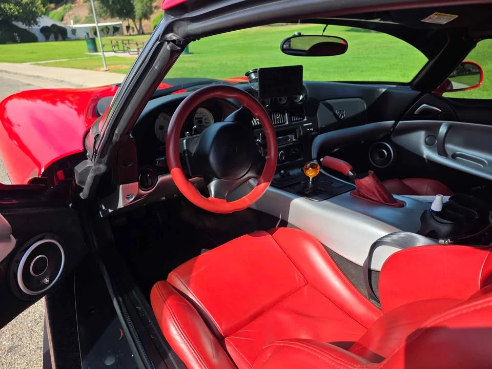 2001 Dodge Viper 2nd Gen - Image 2 of 9