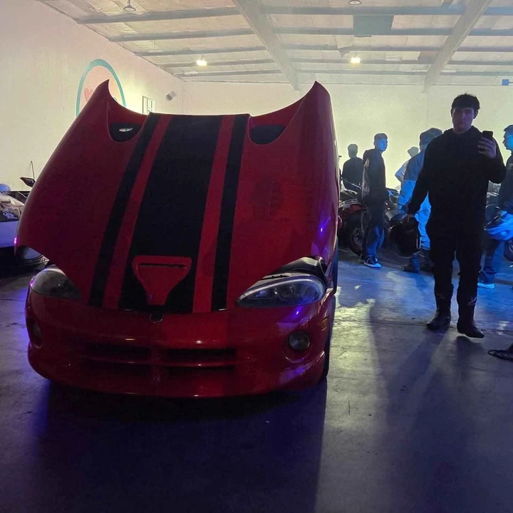 2001 Dodge Viper 2nd Gen - Image 5 of 9