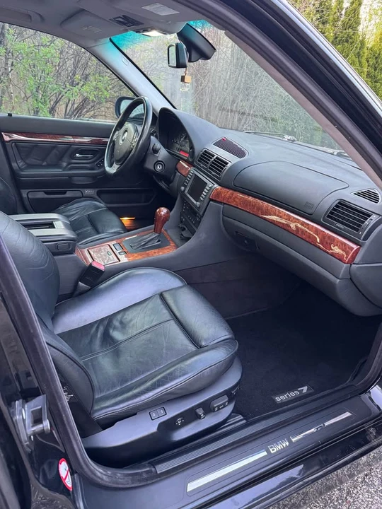 2001 BMW E38 7 Series - Image 5 of 9