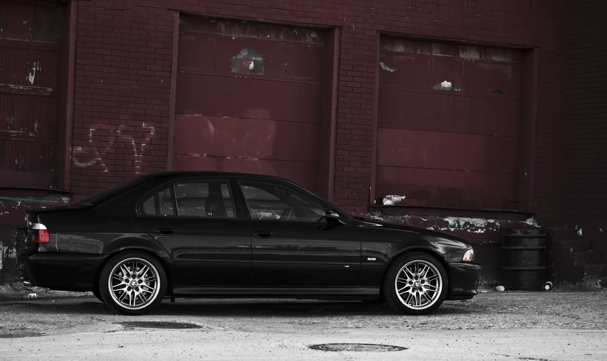 2001 BMW E39 M5 - Image 12 of 31