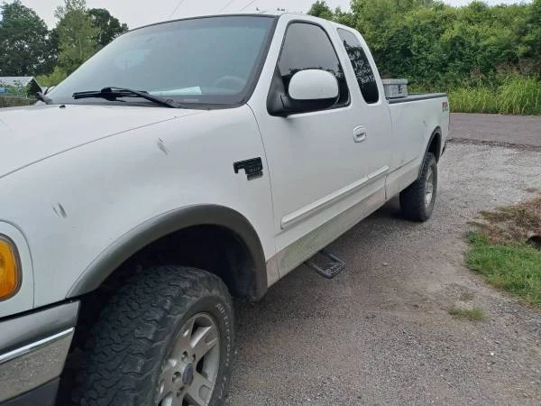 2001 Ford F-150 10th Gen - Image 4 of 18