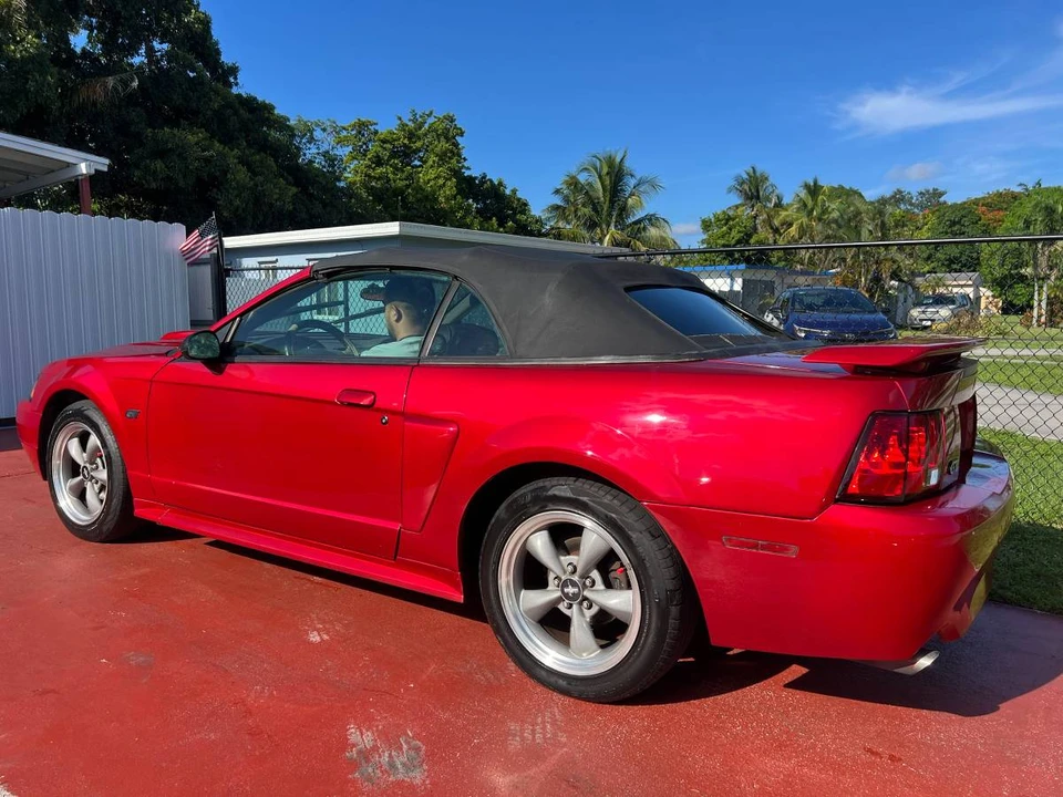 2001 Ford SN95 Mustang - Image 9 of 20