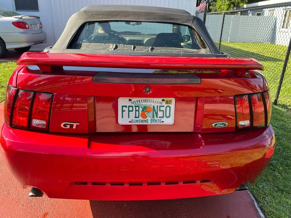 2001 Ford SN95 Mustang - Image 11 of 20