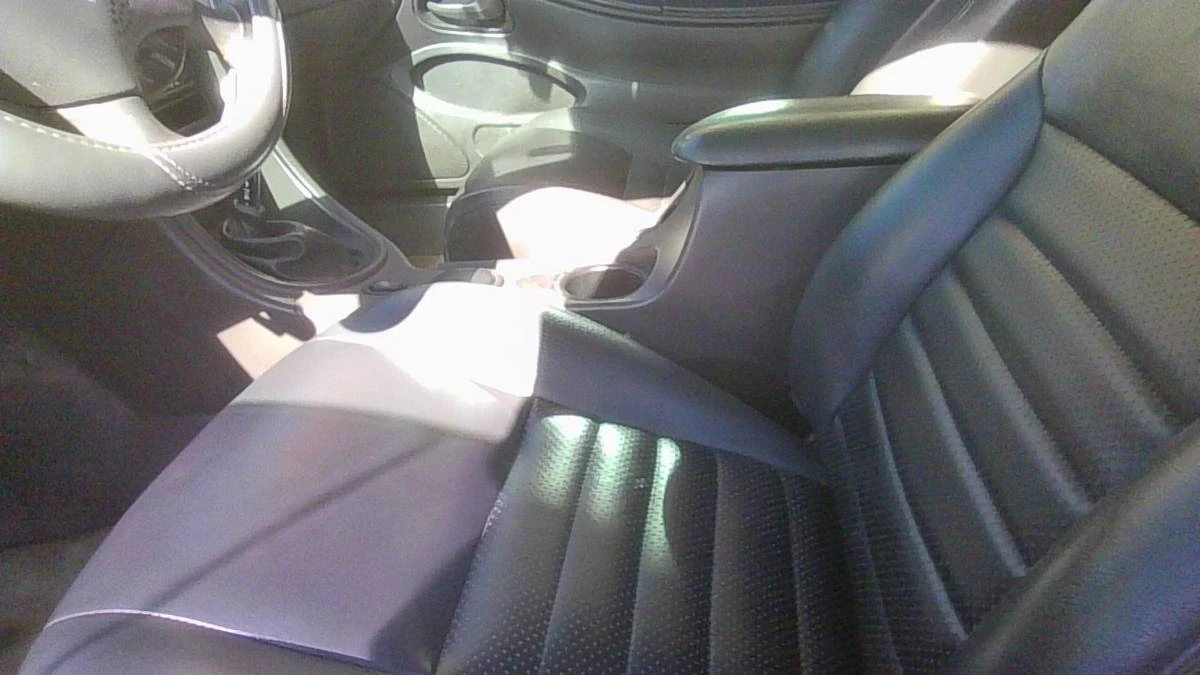 2001 Ford SN95 Mustang - Image 2 of 4