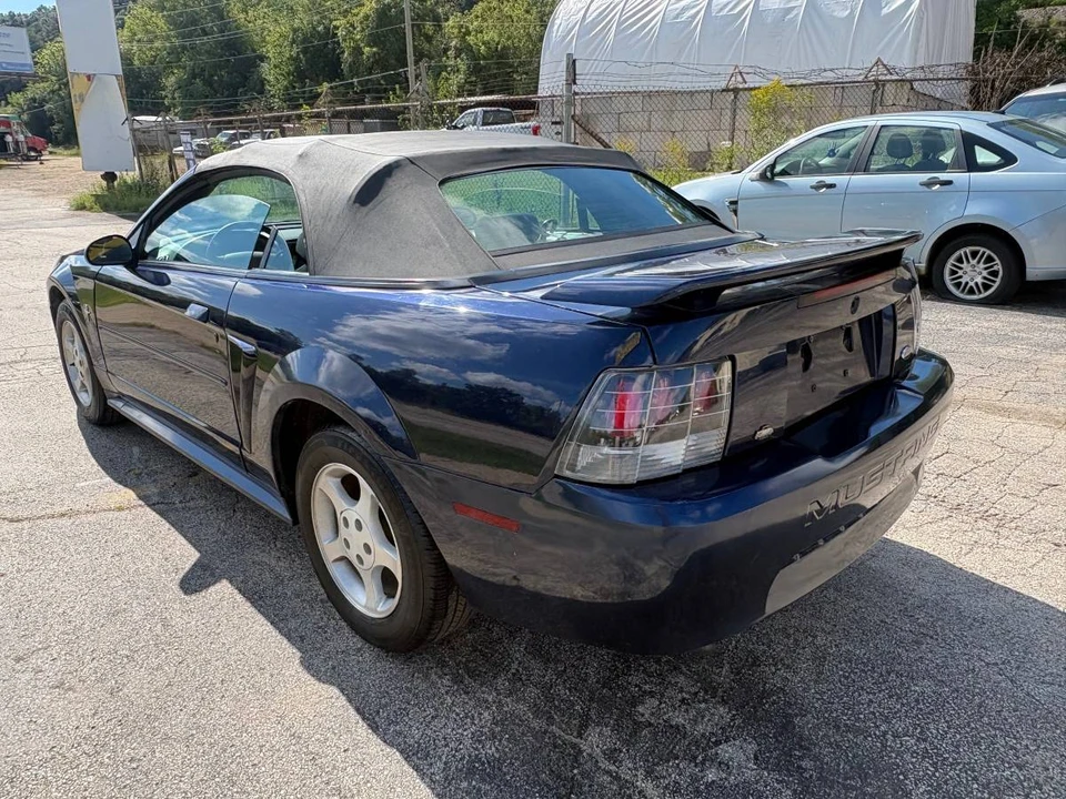 2001 Ford SN95 Mustang - Image 7 of 12
