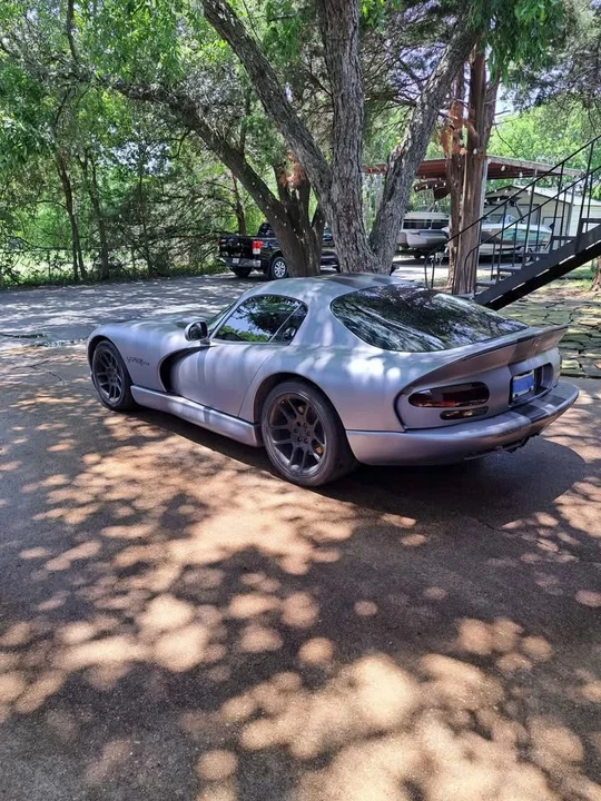 2001 Dodge Viper GTS 2nd Gen - Image 4 of 9