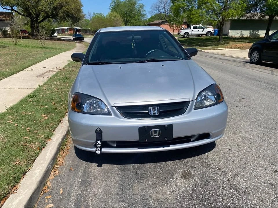 2001 Honda Civic 7th Gen - Image 2 of 8