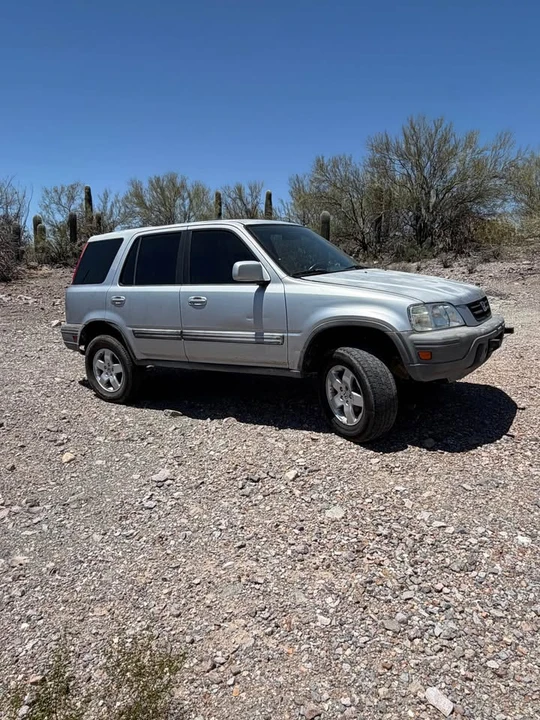 2001 Honda CR-V 1st Gen - Image 3 of 7