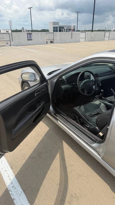 2001 Honda Prelude 5th Gen - Image 8 of 12