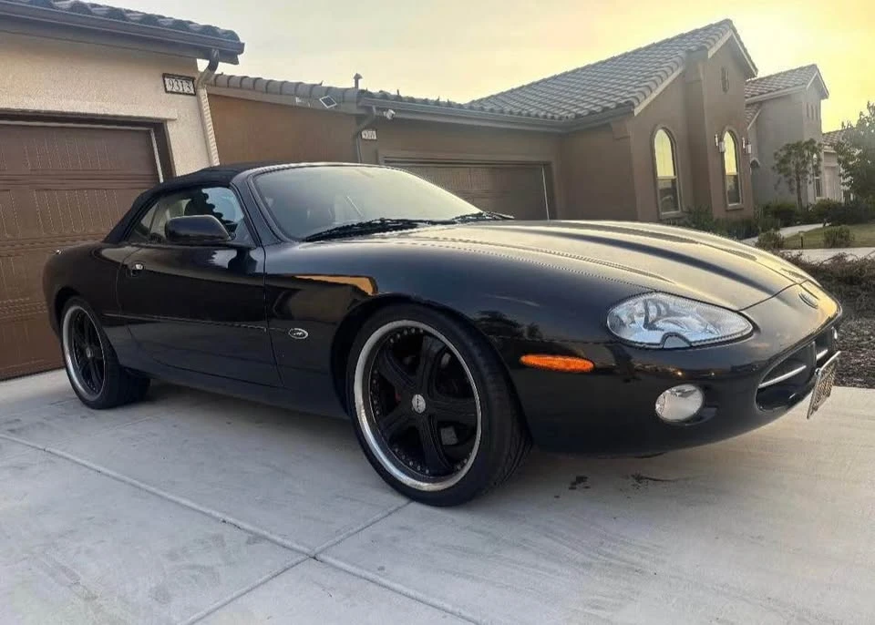 2001 Jaguar X100 XK8 - Image 6 of 6
