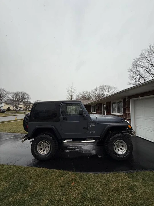 2001 Jeep TJ Wrangler - Image 2 of 12