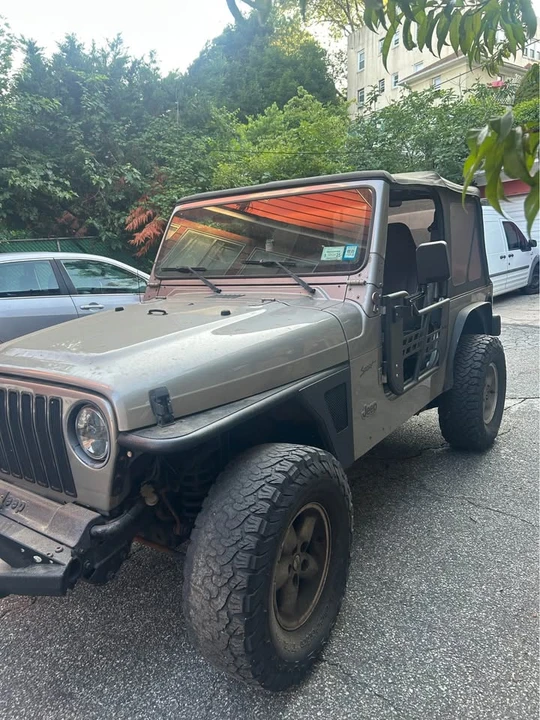 2001 Jeep TJ Wrangler - Image 2 of 7
