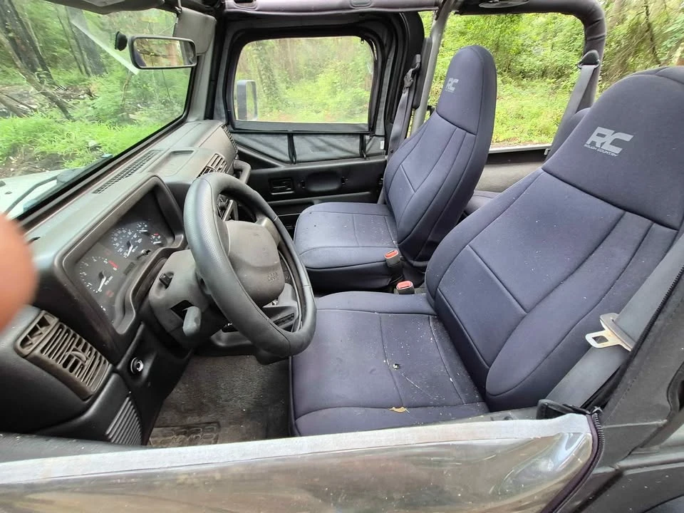2001 Jeep TJ Wrangler - Image 5 of 5