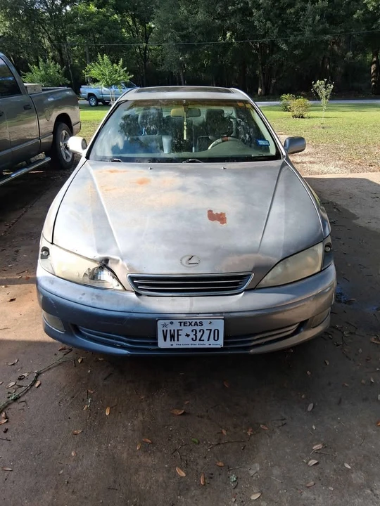 2001 Lexus ES 3rd Gen - Image 6 of 6