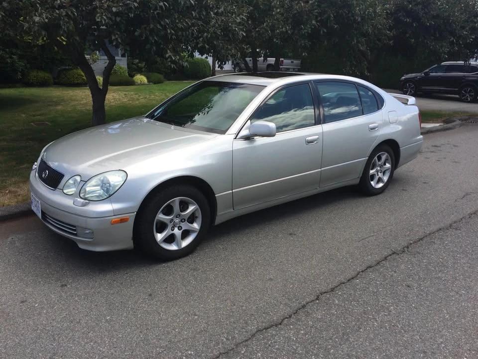 2001 Lexus GS 2nd Gen - Image 2 of 7