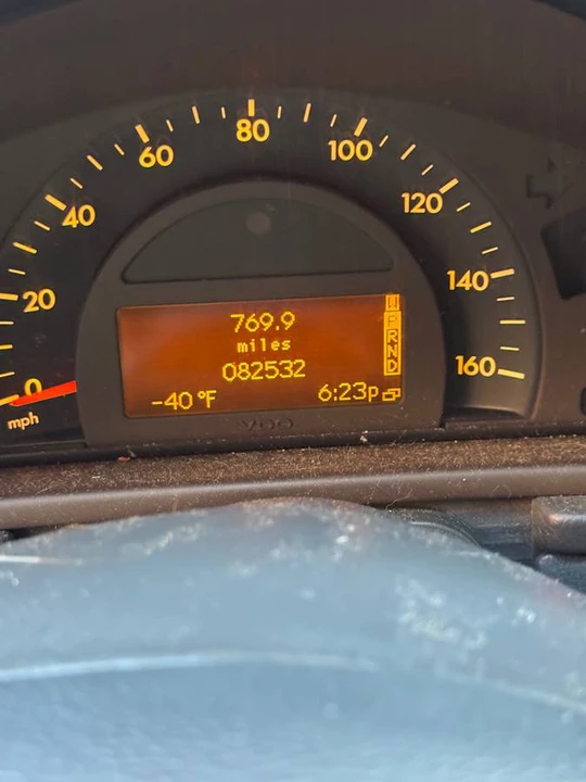 2001 Mercedes-Benz W203 C-Class - Image 10 of 13