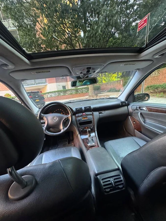 2001 Mercedes-Benz W203 C-Class - Image 11 of 13
