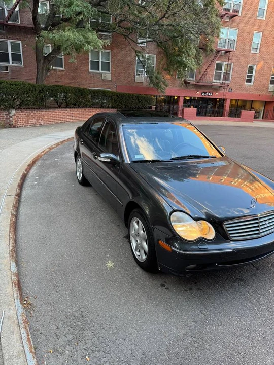 2001 Mercedes-Benz W203 C-Class - Image 4 of 13