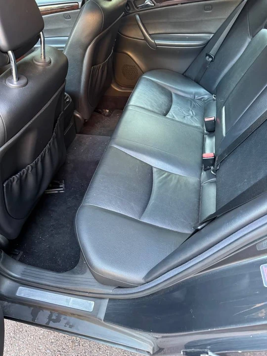 2001 Mercedes-Benz W203 C-Class - Image 8 of 13