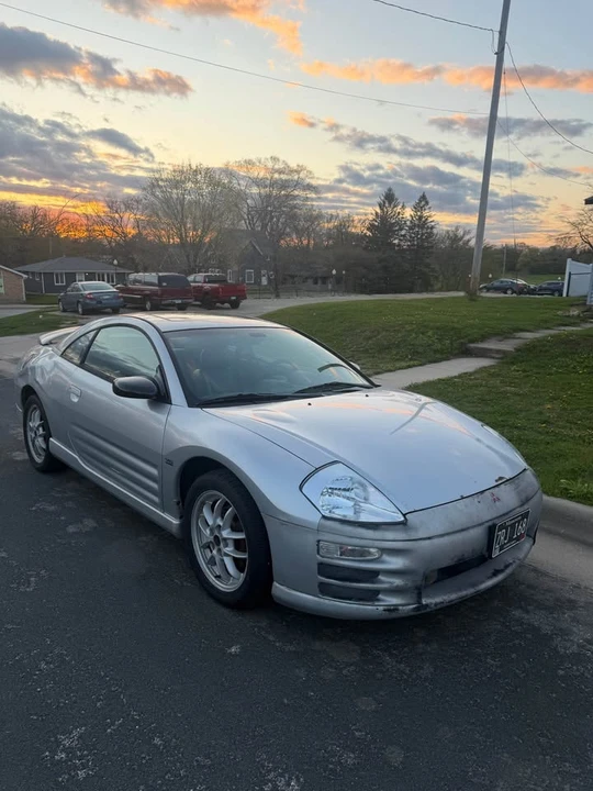 2001 Mitsubishi Eclipse 3rd Gen - Image 2 of 5