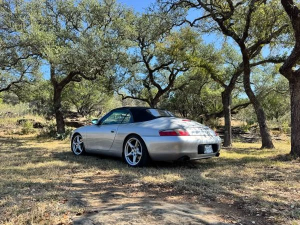 2001 Porsche 996 Carrera - Image 2 of 11