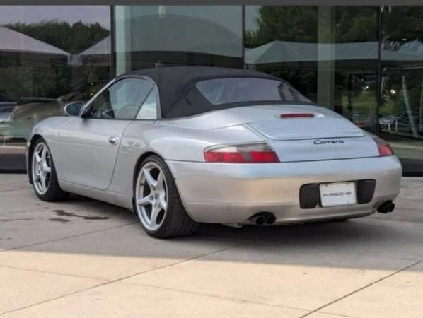 2001 Porsche 996 Carrera - Image 8 of 11